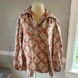 VINTAGE floral blouse. 70s